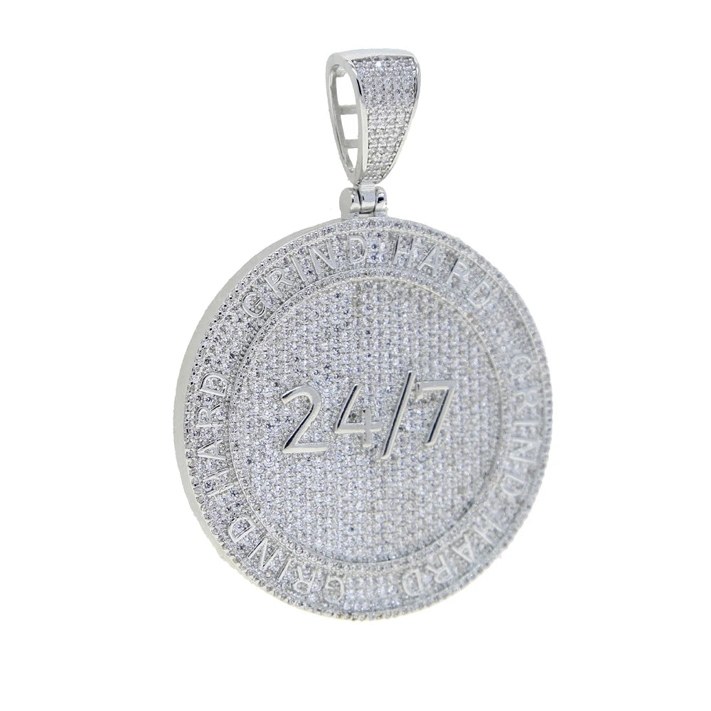 2024 New Iced Out Bling Round Letter Pendant Necklace Gold Color CZ Cubic Zirconia Badge Charm Men Fashion Hip Hop Jewelry