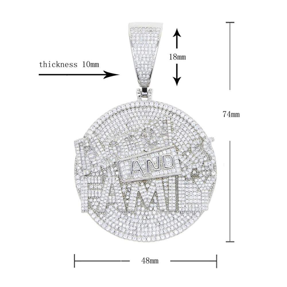 2024 New Iced Out Bling Round Letter Pendant Necklace Gold Color CZ Cubic Zirconia Badge Charm Men Fashion Hip Hop Jewelry