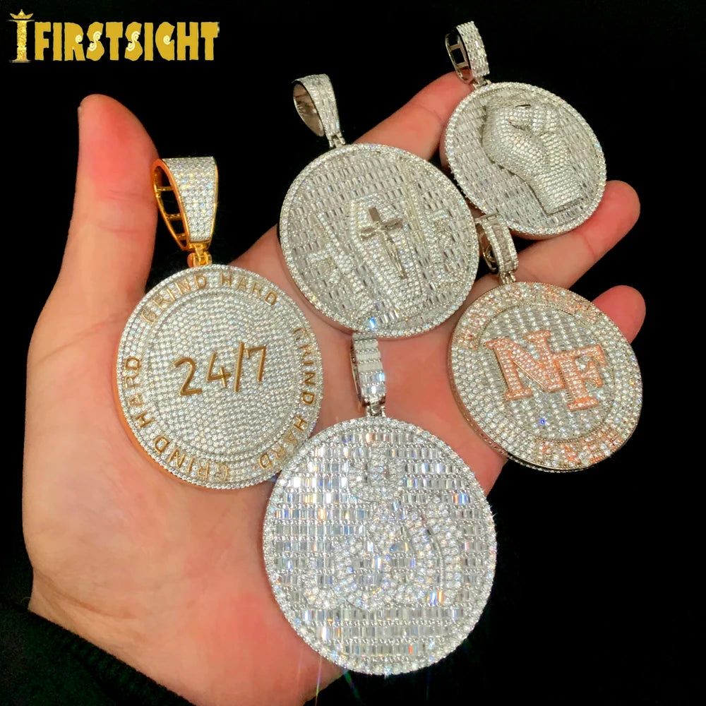 2024 New Iced Out Bling Round Letter Pendant Necklace Gold Color CZ Cubic Zirconia Badge Charm Men Fashion Hip Hop Jewelry